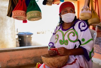 لقد شارك شعب وايو في كولومبيا في إدارة خدمات الرعاية الصحية لمجتمعهم.