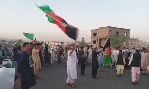 احتفالات بالذكرى المئوية لاستقلال أفغانستان عمّت في قندهار وفي جميع أنحاء البلاد في آب/أغسطس 2019 حيث خرج مئات الأشخاص إلى الشوارع رافعين الأعلام الأفغانية.