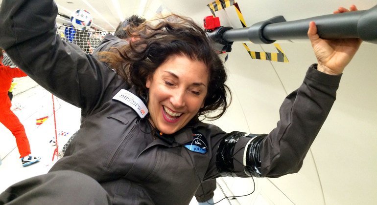 Feature: Female mentors empower girls to reach for the stars in space careers