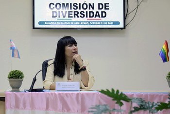 Diputada Salma Luevano, Presidenta de la Comisión de Diversidad, en México.