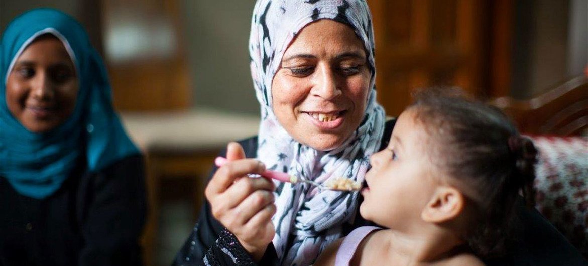 The World Food Programme helps Palestinian mothers raise healthy children in the middle of poverty and hardship. 
