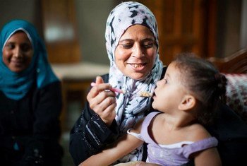 विश्व खाद्य कार्यक्रम (WFP) फ़लस्तीनी परिवारों को, ग़रीबी और कठिन परिस्थितियों के बीच, अपने बच्चों के स्वस्थ पालन-पोषण में मदद मुहैया कराता है.