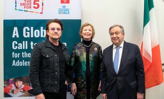 Secretary-General António Guterres (right) meets with Bono (left), Co-Founder of the ONE Campaign and Mary Robinson, Chair of the Elders, prior to the high-level event at the United Nations focused on Girls’ Education.