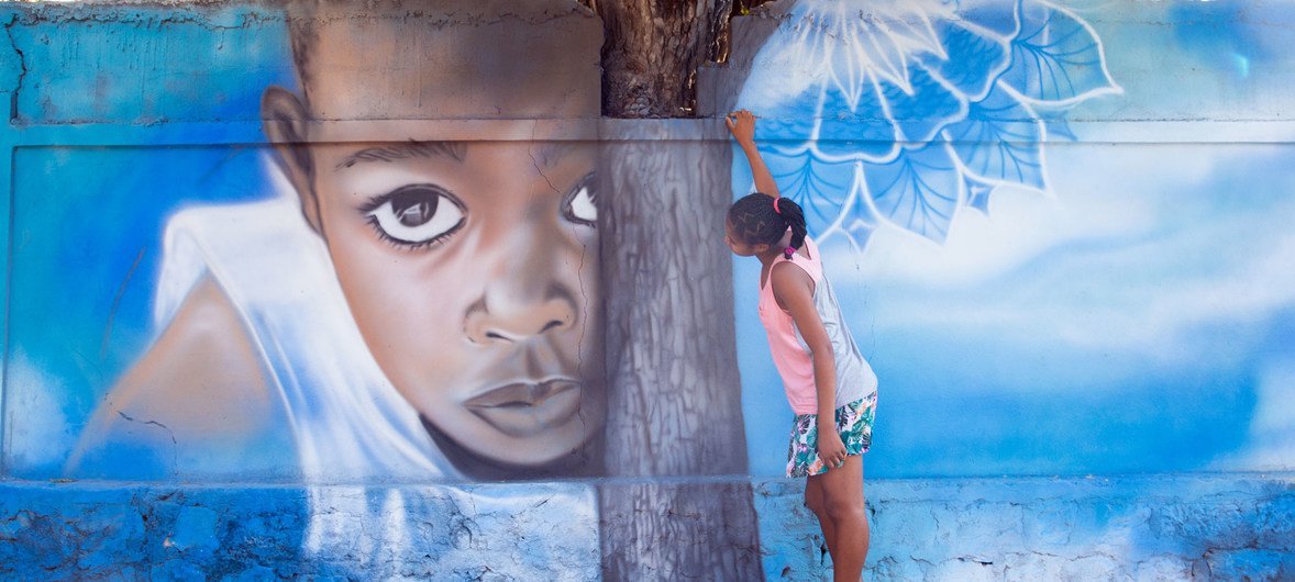 UNICEF Madagascar strengthens the promotion of children's rights through graffiti.
