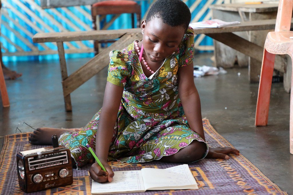 Through an innovative radio programme, UNICEF is helping an 11-year-old girl separated from her family in Cameroon to continue her studies.