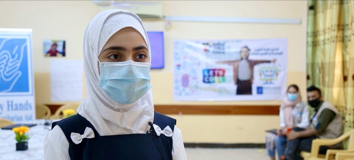 Narjis, a miss  pupil  successful  Basra, Iraq, who benefits from a UNICEF/WFP acquisition  stipend programme