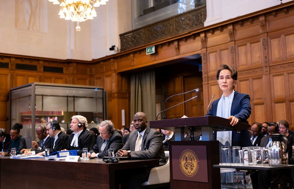 昂山素季于2019年12月11日在联合国国际法院（ICJ）出席听证。