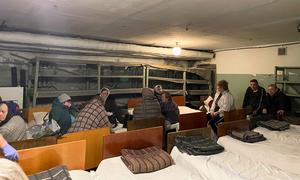 Пациенты в подвальном убежище Нововолынской больницы на западе Украины. 