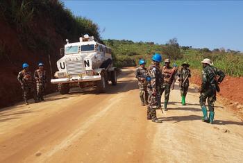 لا يزال حفظة السلام التابعون لبعثة مونوسكو يقظين إزاء التهديد الذي تشكله ميليشيا كوديكو في مقاطعة إيتوري. وفي 21 حزيران/يونيه، جاء حفظة السلام النيباليون لمساعدة الجيش الكونغولي.