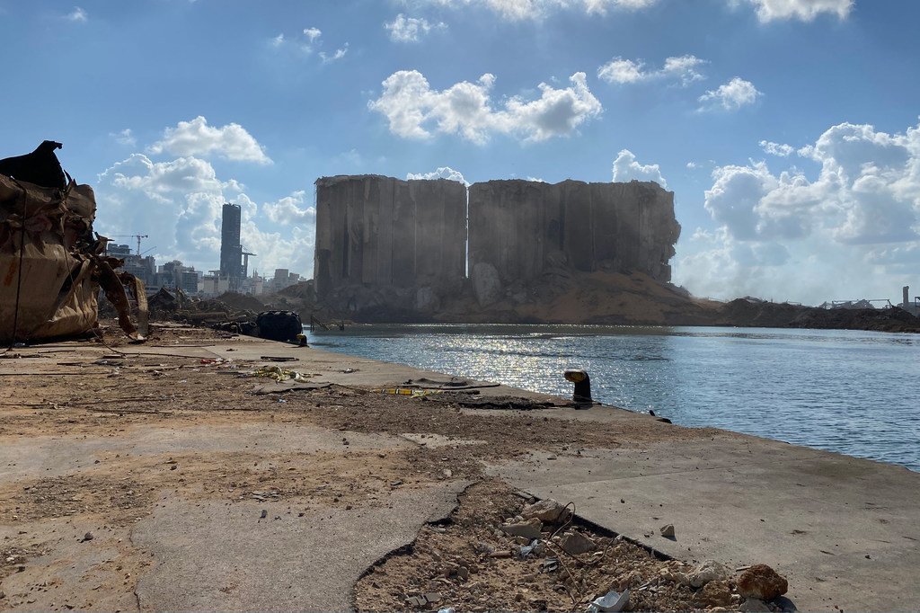 La double explosion du 4 aout dans le port de Beyrouth a détruit son seul silo à grains, avec tous les stocks privés qui s’y trouvaient