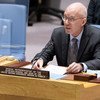 सोमालिया के लिये यूएन महासचिव के विशेष प्रतिनिधि और देश में यूएन सहायता मिशन के मुखिया जेम्स स्वैन, देश की ताज़ा स्थिति के बारे में, सुरक्षा परिषद को सम्बोधित करते हुए.