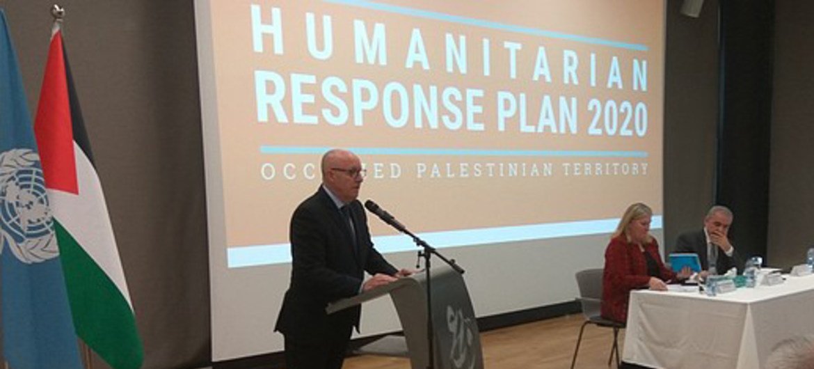 المنسق الإنساني، جيمي ماكغولدريك، يتحدث خلال إطلاق خطة الاستجابة الإنسانية للأرض الفلسطينية المحتلة للعام 2020.
