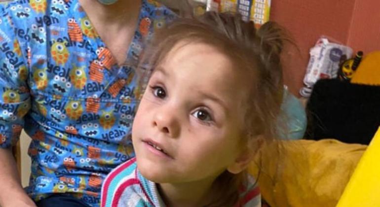 يشعر الأطفال ذوو الإعاقة في أوكرانيا بالتوتر بعيدًا عن منازلهم.