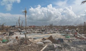 Vista da destruíção nas Bahamas