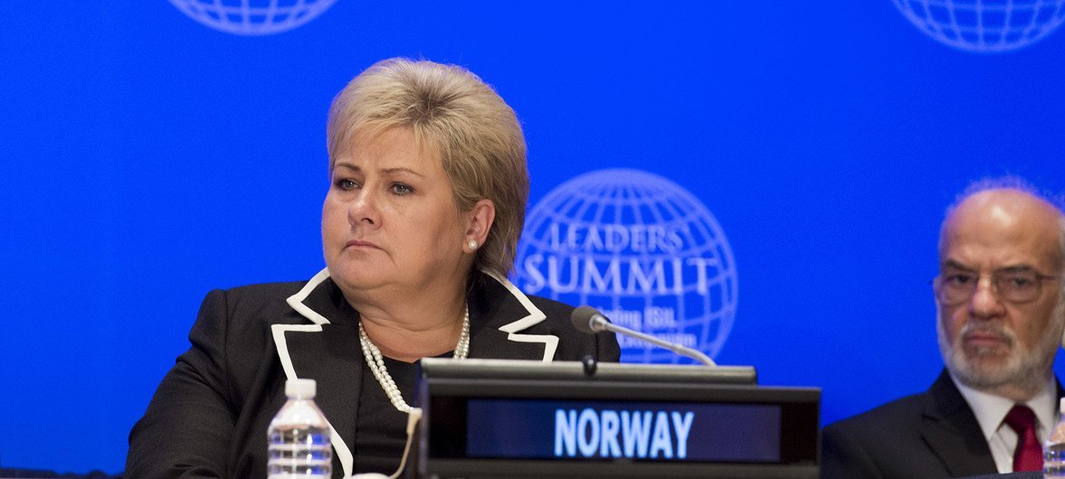 挪威首相埃尔娜·索尔贝格（Erna Solberg）出席反对暴力极端主义领导人峰会