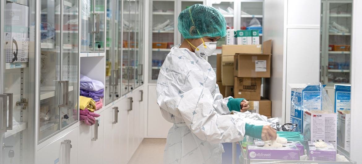 A healthcare worker at Bamrasnaradura Infectious Disease Institute in Thailand. 