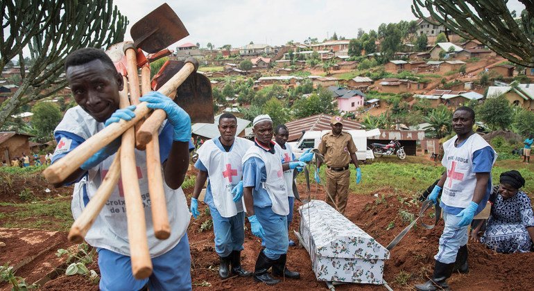 Shughuli za mazishi ya watu waliofariki kutokana na ugonjwa wa Ebola katika jimbo la Kivu Kaskazini nchini DR Congo 