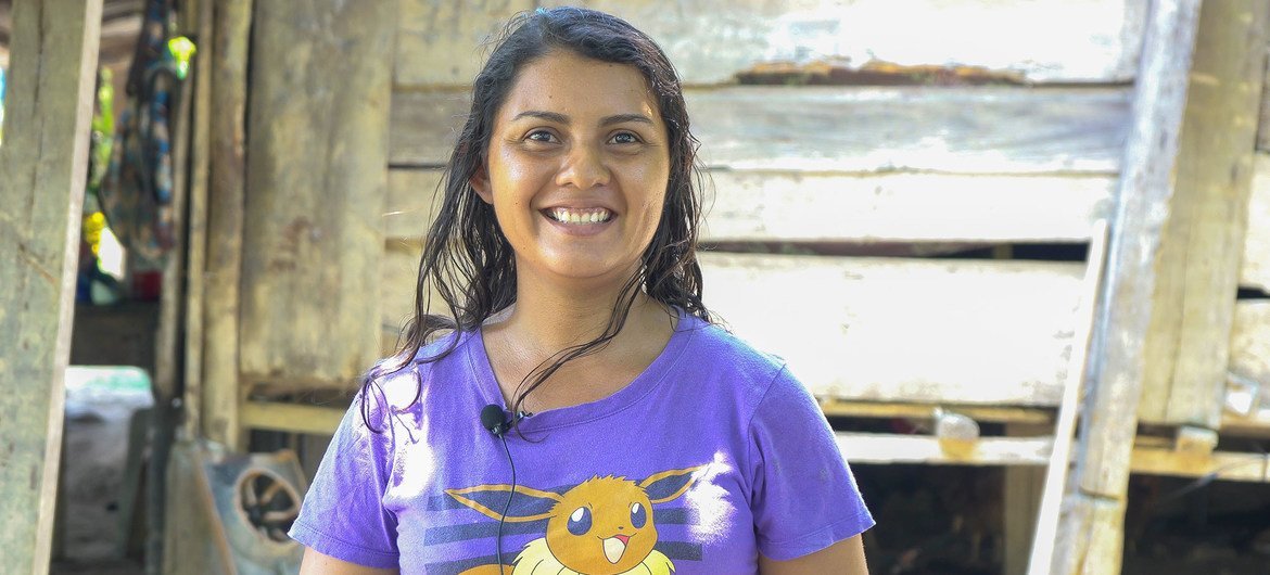 Sivia Flores, líder local de El Sesteadero en la localidad guatemalteca de Izabal, una comunidad afectada por los huracanes.
