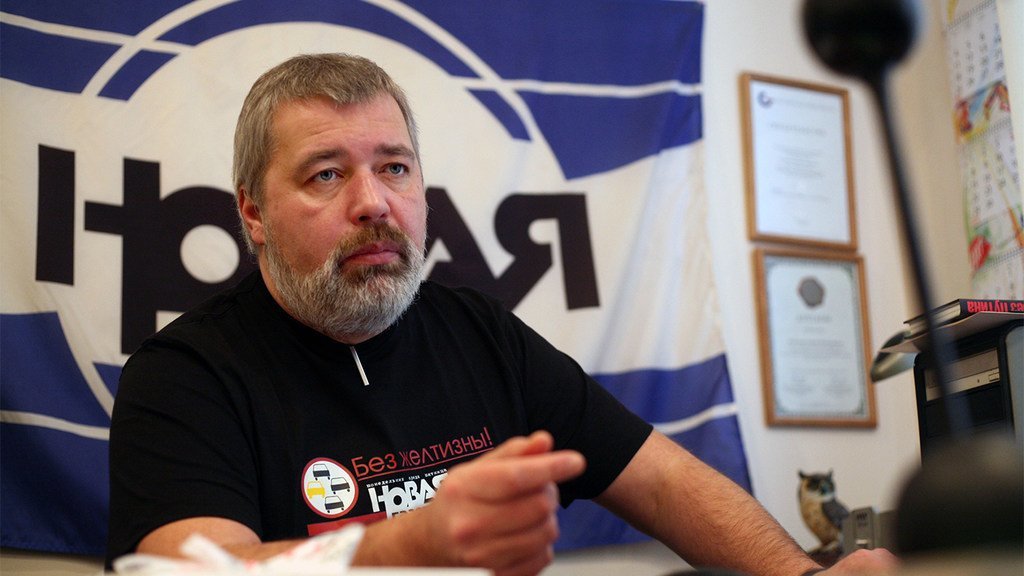 Dmitry Muratov, editor jefe de la publicación "Novaya Gazeta" en su oficina. 