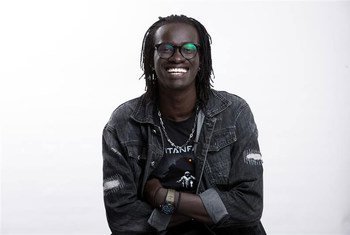 Ak Dans is a South Sudanese stand-up comedian who was born and raised in Kakuma refugee camp.