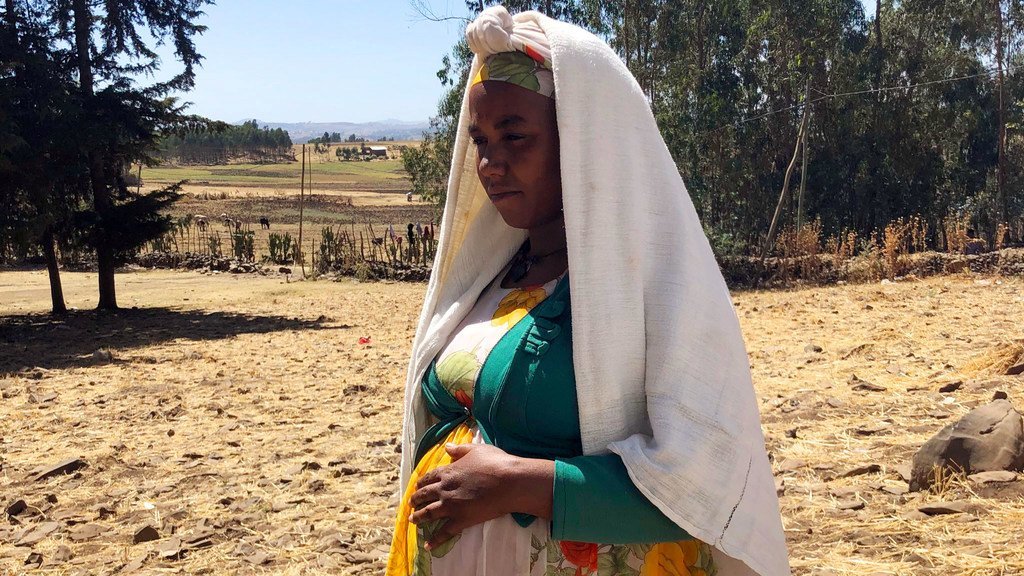 Hiwot ( sio jina lake halisi) mkimbizi wa ndani huko Gondar, Ethiopia