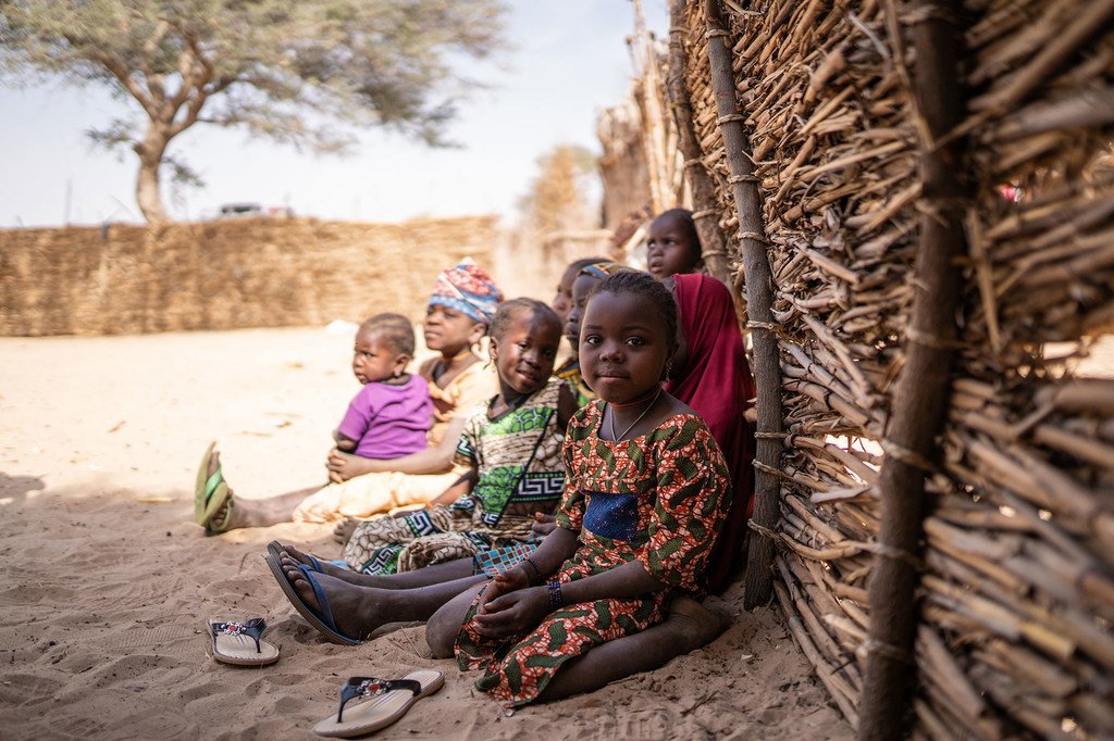 在尼日尔，160万弱势儿童受到人道主义危机的影响，包括边境关闭和2019冠状病毒病遏制措施。