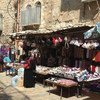 جانب من السوق في البلدة القديمة بالقدس الشرقية.