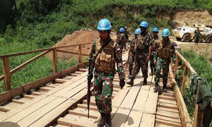 An Indonesian engineering unit and Tanzanian battalion from the UN Mission in DRC, MONUSCO, inspect a bridge in Beni (file photo).