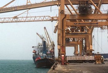 ميناء الحديدة، اليمن.