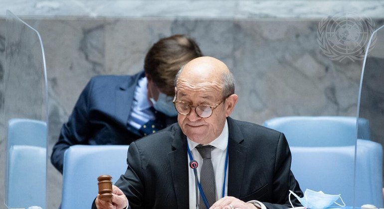 جان إيف لودريان ، وزير أوروبا والشؤون الخارجية في فرنسا ورئيس مجلس الأمن لشهر تموز/ يوليو، يترأس اجتماع مجلس الأمن بشأن الوضع في ليبيا.