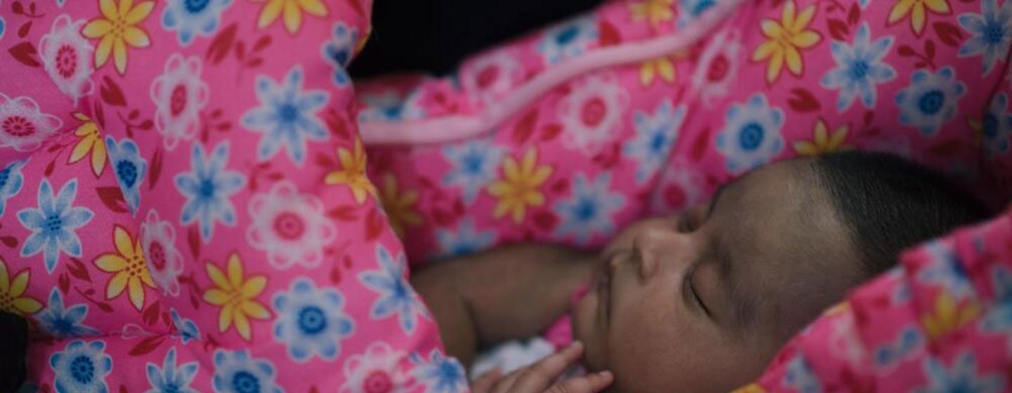 يقدر عدد النساء الحوامل في سري لانكا بحوالي 215 ألف امرأة، وفقا لبيانات وزارة الصحة السريلانكية.