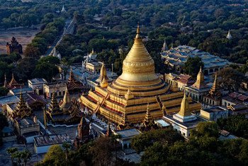 缅甸蒲甘著名的瑞西贡佛塔。