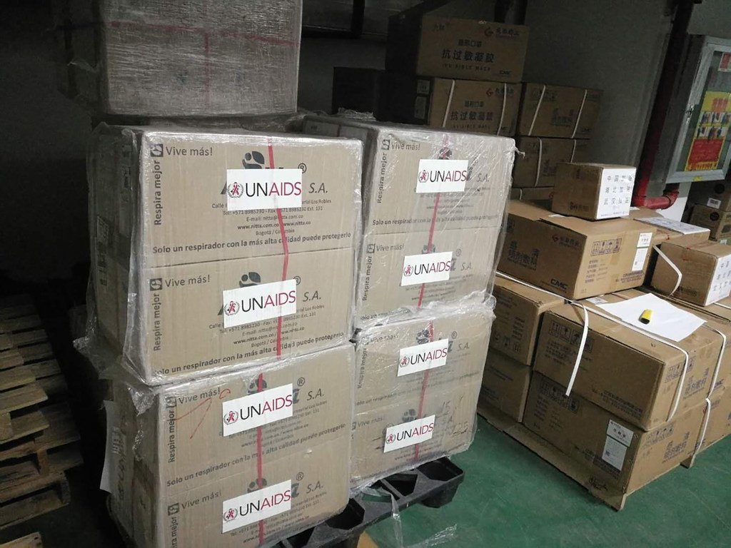 联合国艾滋病规划署向中国湖北省疾控中心捐赠N95口罩