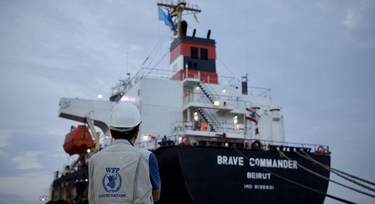 El carguero fletado por el Prgrama Mundial de Alimentos, el Brave Commander.
