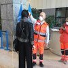 联合国粮农组织罗马总部大楼，员工在进入前必须测量体温。