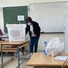 लेबनान में संसदीय चुनाव के दौरान एक मतदान केंद्र.