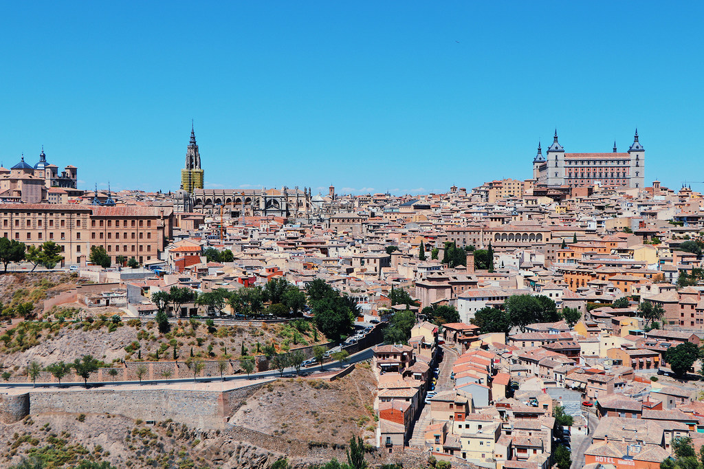 Vista aérea de la ciudad de Toledo, en España, que está soportando una intensa ola de calor.