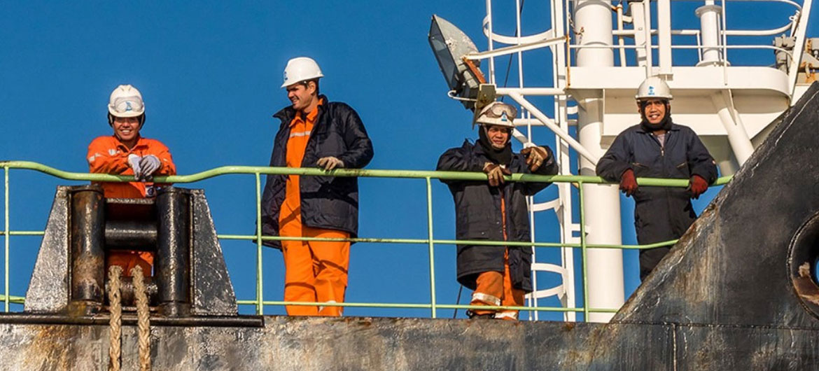 La Organización Marítima Mundial ha pedido a los Gobiernos que reconozcan a la gente del mar como trabajadores esenciales.