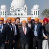 संयुक्त राष्ट्र महासचिव एंतोनियो गुटेरेश ने पाकिस्तान के करतारपुर में सिख धार्मिक स्थल गुरुद्वारा दरबार साहिब का दौरा किया.