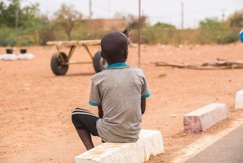 من الأرشيف: فرت آلاف العائلات من منازلها في غرب النيجر عقب تهديدات بشن هجمات شنتها مجموعات مجهولة الهوية.