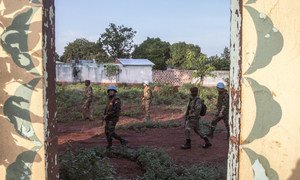Des Casques bleus de la MINUSCA en patrouille à Bangassou, dans le sud de la République centrafricaine. (photo d'archive)