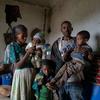 Une famille affectée par le conflit au Tigré, en Ehiopie.