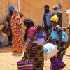 يقدم برنامج الأغذية العالمي المساعدات الغذائية والنقدية للاجئين الماليين في بوركينا فاسو