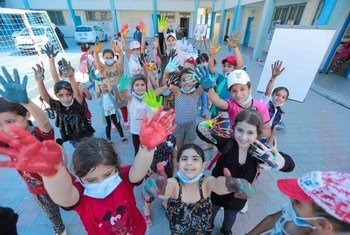 من الأرشيف: المفوض العام للأونروا فيليب لازاريني يفتتح الأنشطة الصيفية من أجل منح أطفال غزة فصلا صيفيا ممتعا.