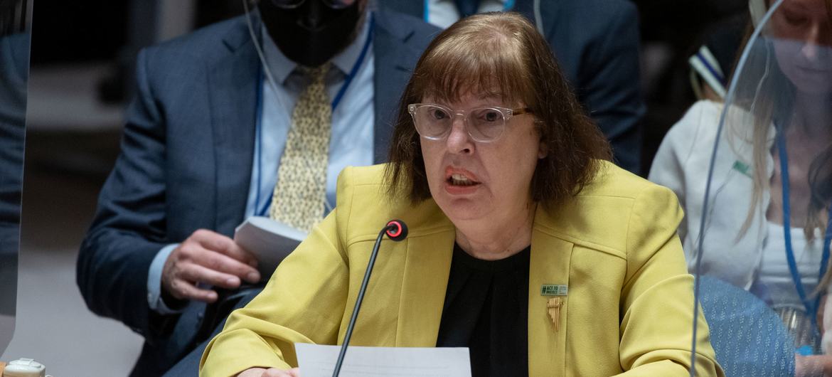 Virginia Gamba, Special Representative of the Secretary-General for Children and Armed Conflict, briefs UN Security Council members on children and armed conflict.