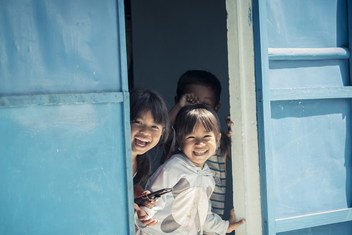 越南宁顺省的儿童。