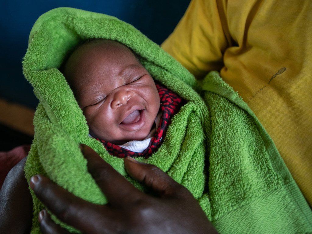 Un nouveau-né au Centrede santé de Karenga IV dans la région de Karamoja en Ouganda.