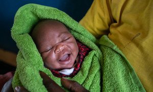 Un nouveau-né au Centrede santé de Karenga IV dans la région de Karamoja en Ouganda.