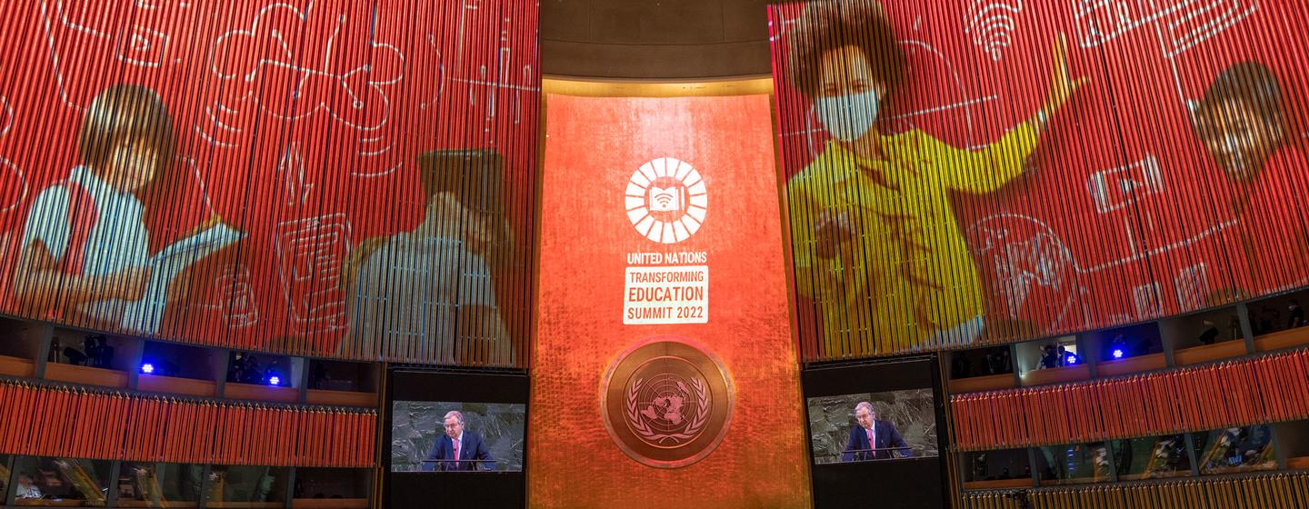 在联合国全球教育变革峰会上发言之前，秘书长古特雷斯在联大会堂举行的“聚焦可持续发展目标”活动上发表讲话。 