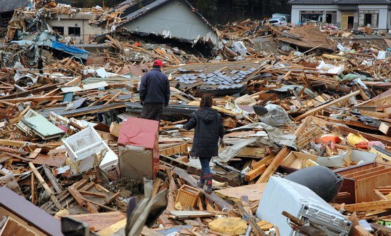 Разрушения в Японии после цунами